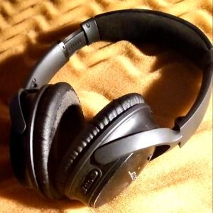 Bose Bluetooth headphones